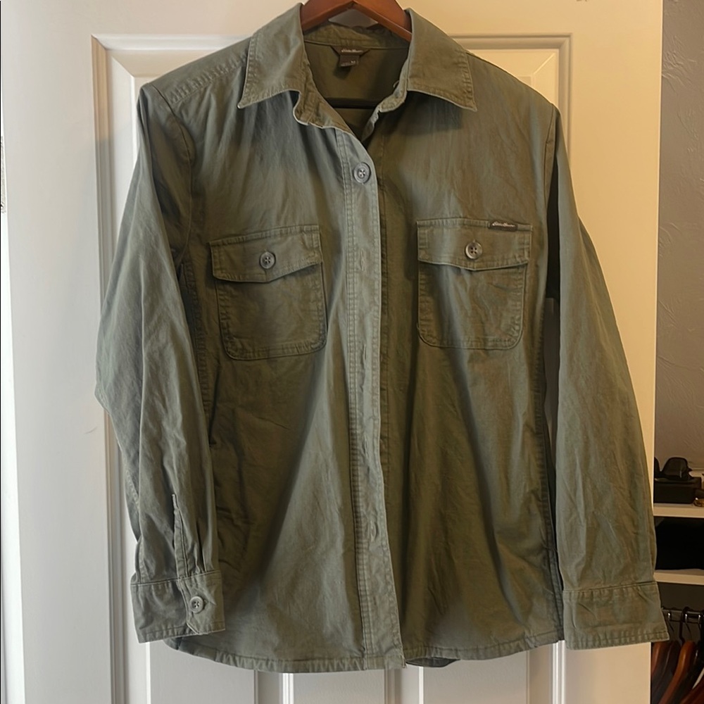 Eddie Bauer Green Button Down Shirt Relaxed Fit